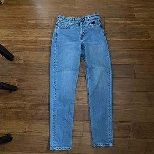 American Eagle High Rise Mom Jean Stretch